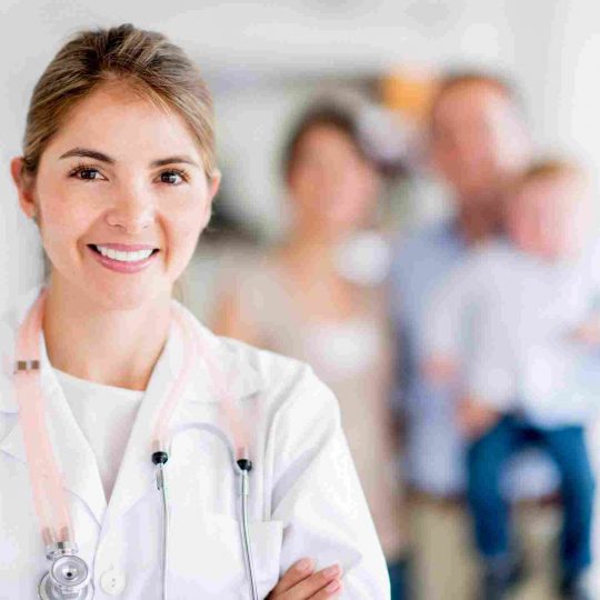 http://www.clinicanomina.com.br/wp-content/uploads/2015/12/shutterstock_1393269052-540x540.jpg
